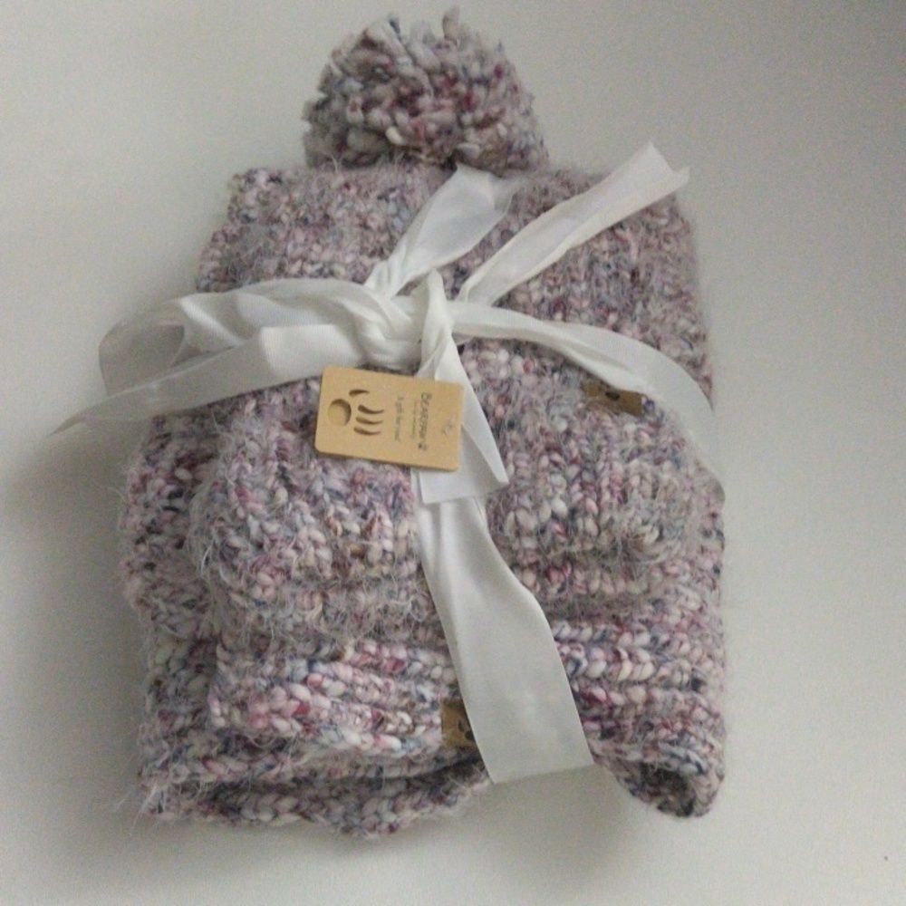 BearPaw Knit Two-Piece Hat & Scarf Set in Speckled Pastel